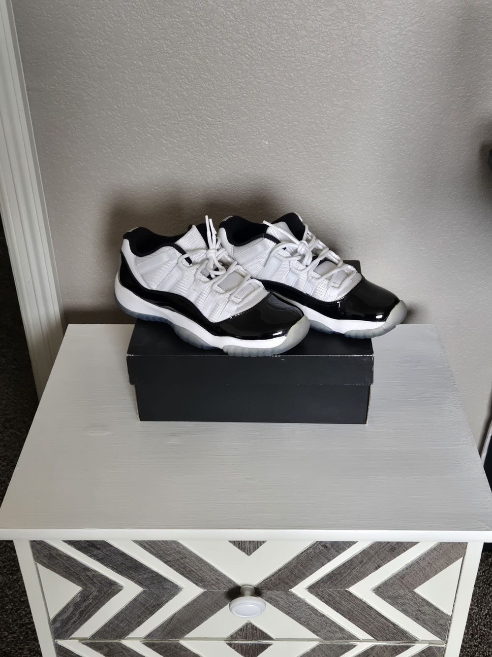 MAKE OFFER Jordan 11